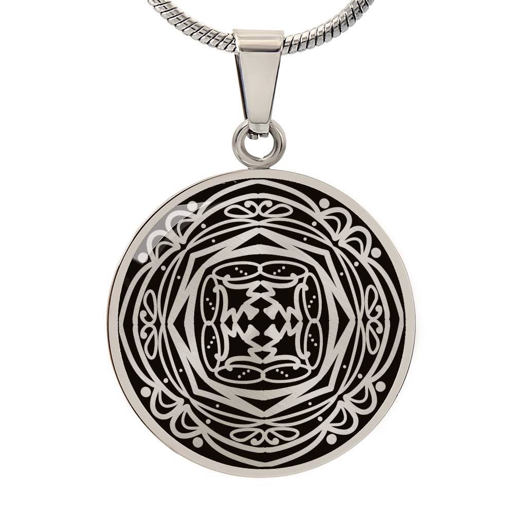 Wordala Word Mandala Necklace "WONDER"