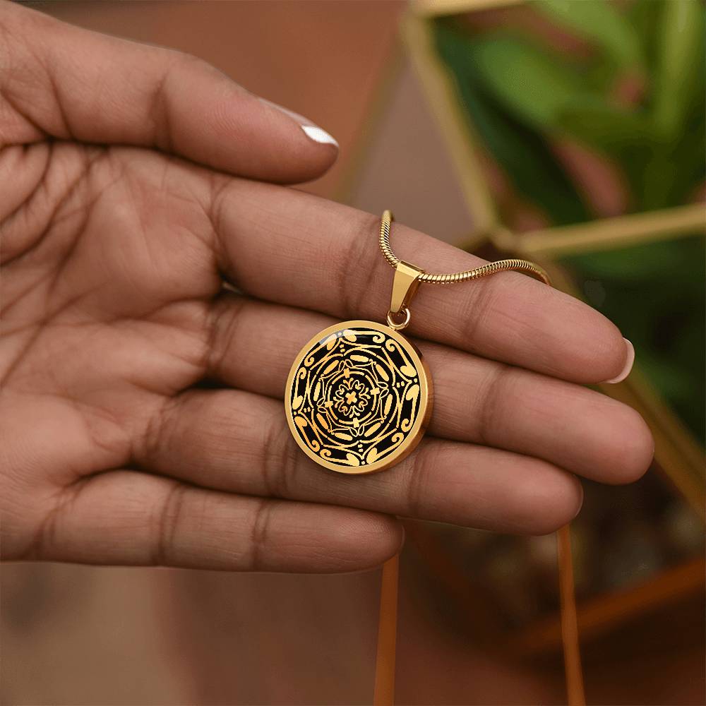 Wordala Word Mandala Necklace "STRONG"